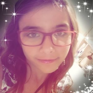 Meet your Posher, Niki